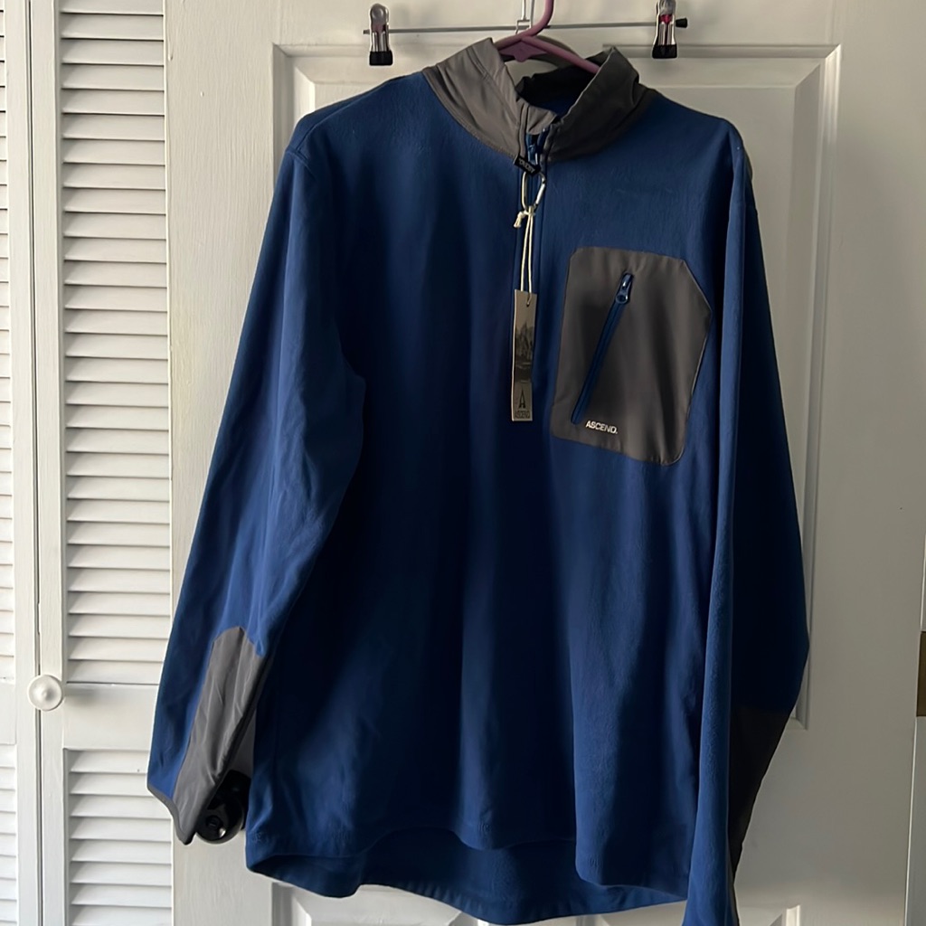 Nwt Ascend Jacket